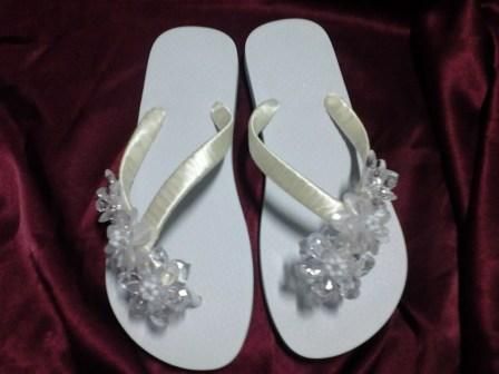 Chinelo decorado com Fita